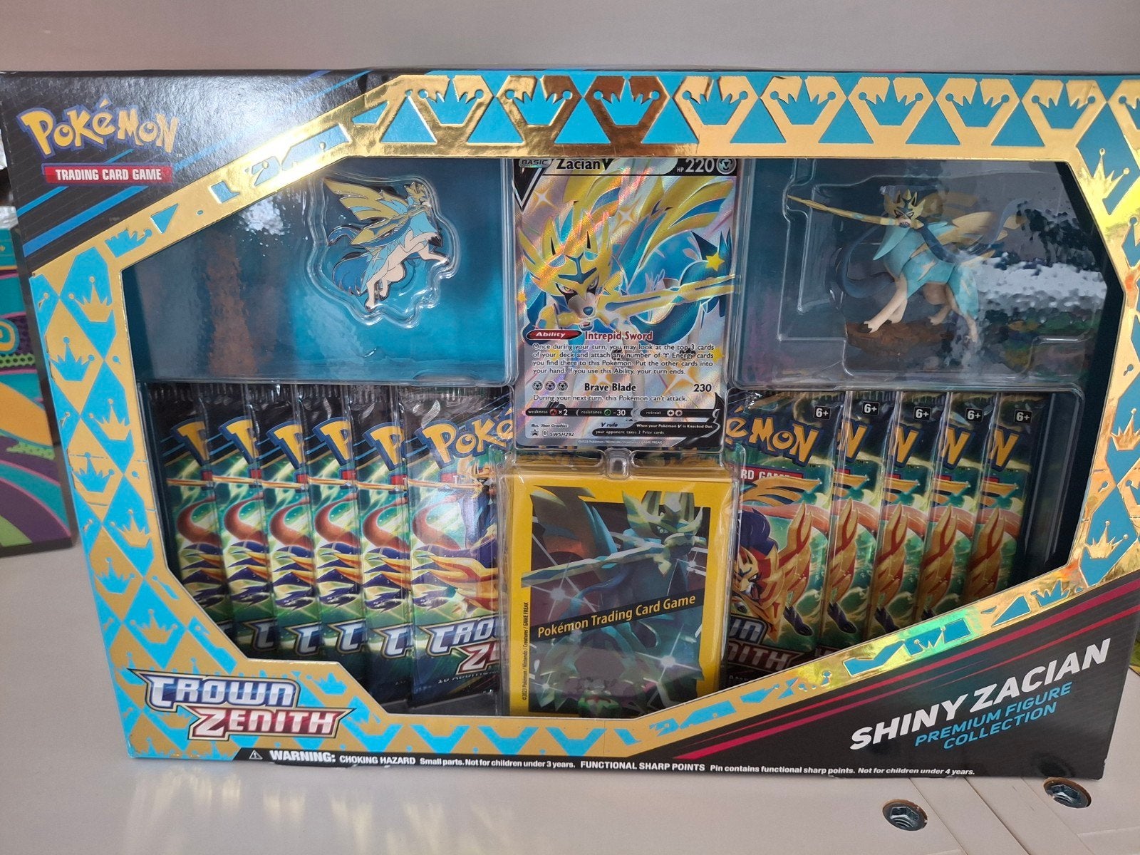 Crown Zenith Shiny Zacian Premium Figure Collection, Ophalen