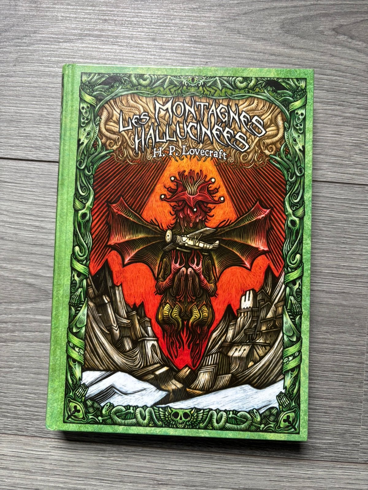 Livre H.P Lovecraft, Boeken, Ophalen of Verzenden, Zo goed als nieuw