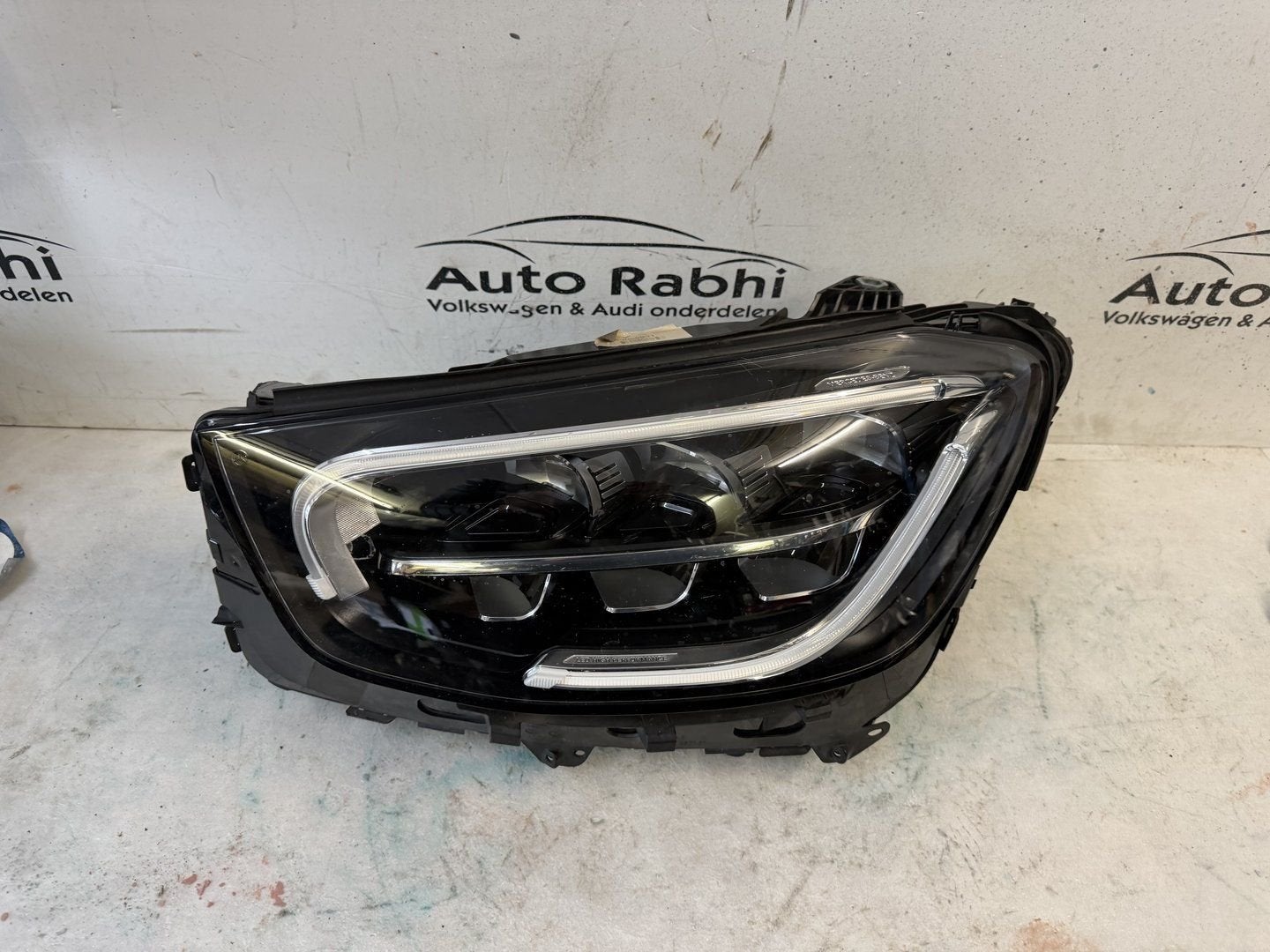 Mercedes GLc w253 Facelift koplamp Links  A2539066901, Gebruikt, -, Ophalen of Verzenden, -
