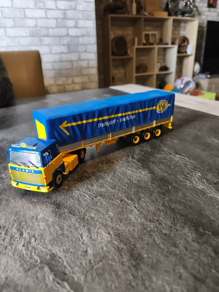 Scania, Enlèvement