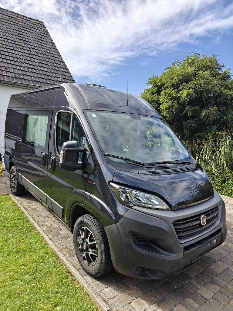 Camping-car Fiat Ducato à partir de, Siège standard, 5 à 6 mètres, Fiat, 5 à 6 mètres