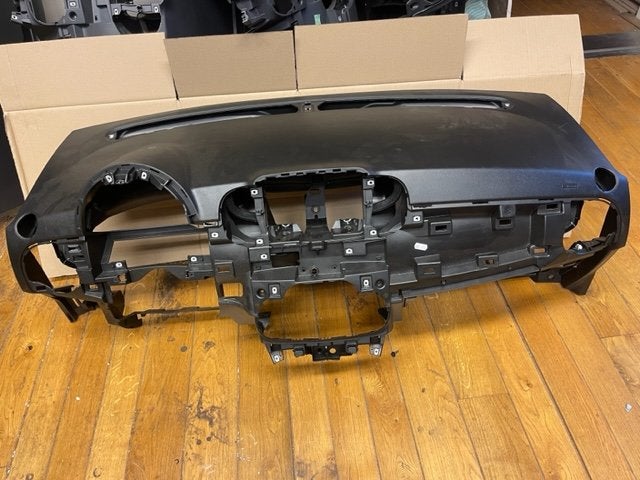 TABLEAU DE BORD Abarth 500 / 595 / 695 (01-2008/-), Taurusavenue 1
2132 LS  Hoofddorp, NL, Webaccessibility@stellantis.com, Stellantis N.V.