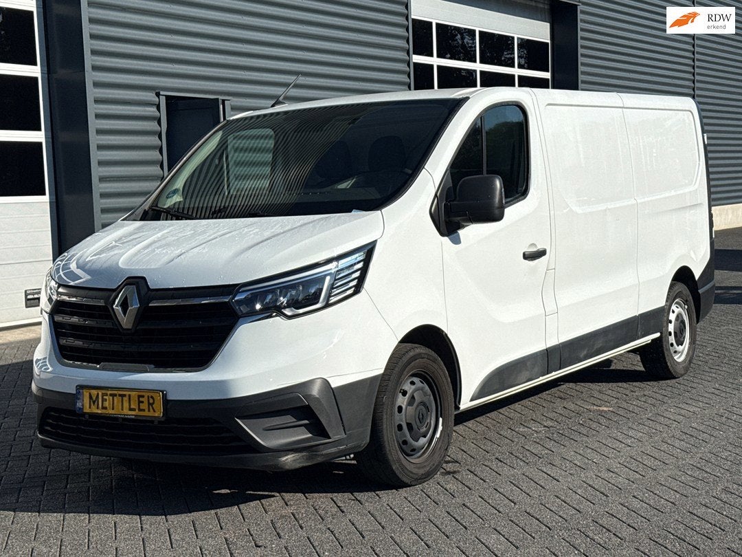 Renault TRAFIC 2.0 dCi 130 T30 L2H1 Work Edition | PDC | Cru, Voorwielaandrijving, Gebruikt, Euro 6, 4 cilinders
