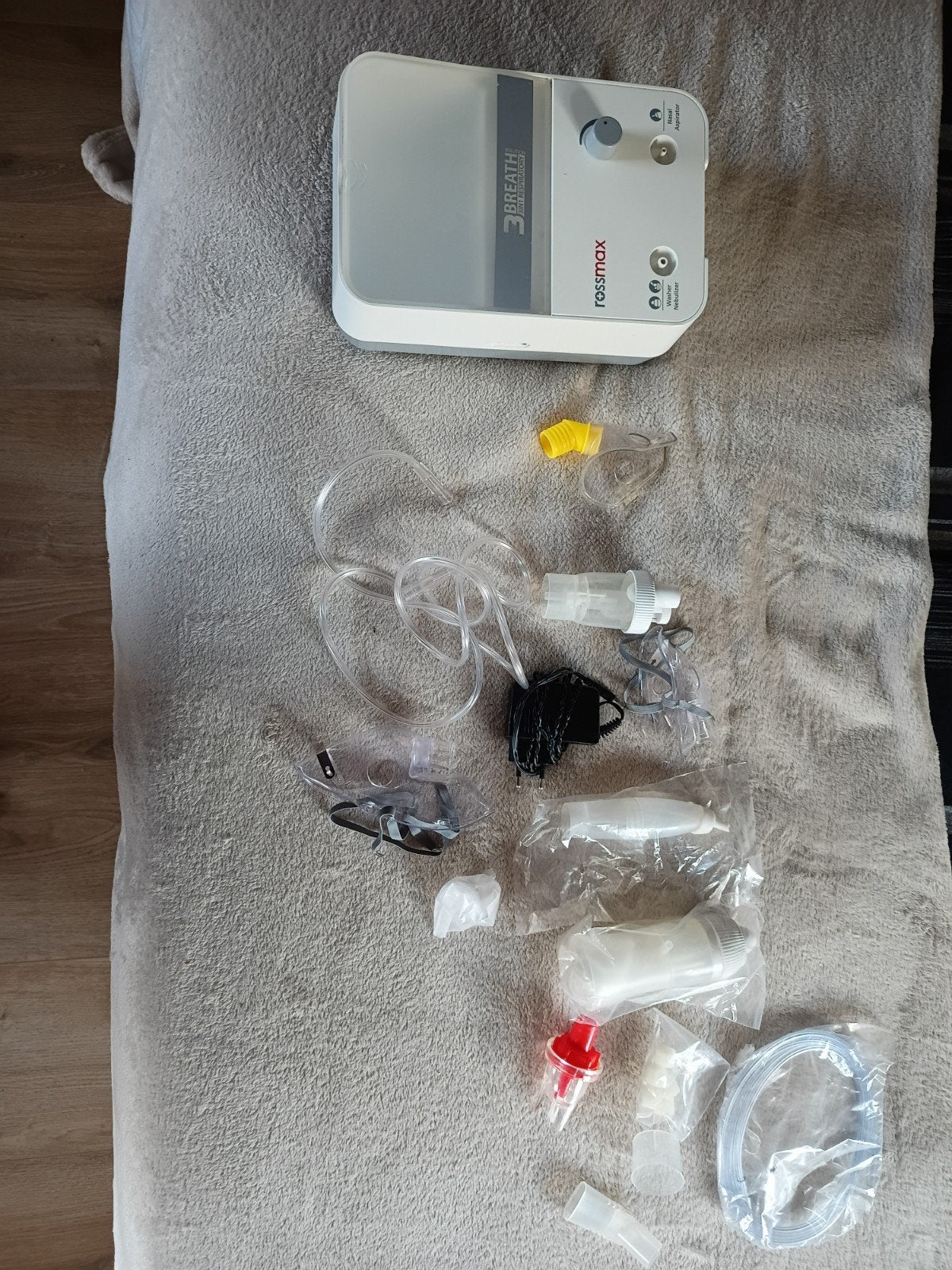 Rossmax aerosoltoestel met alle onderdelen, Ophalen