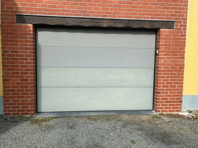 Sectionaal poort - betongrijs, Ophalen, Garagedeur, Zo goed als nieuw, 120 cm of meer