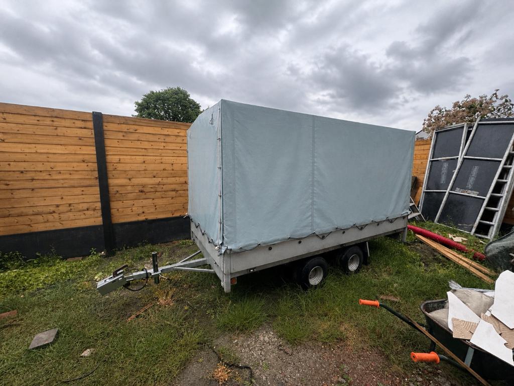 gesloten aanhangwagen 750kg, Ophalen, Gebruikt