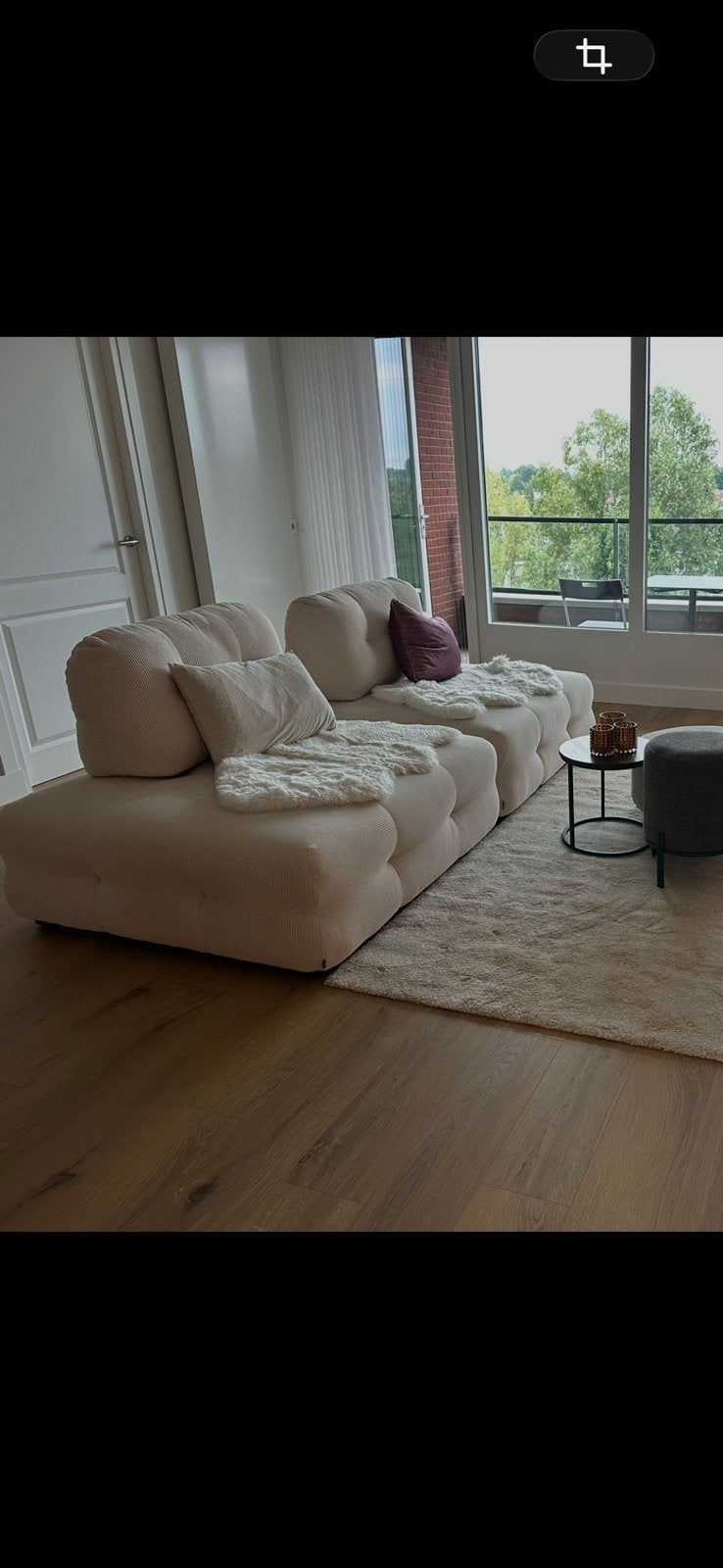 2 x zitbank uitstekende staat lichtbeige Loods 5, 100 à 125 cm, Strak, tijdsloos, modern, 200 à 250 cm, Enlèvement