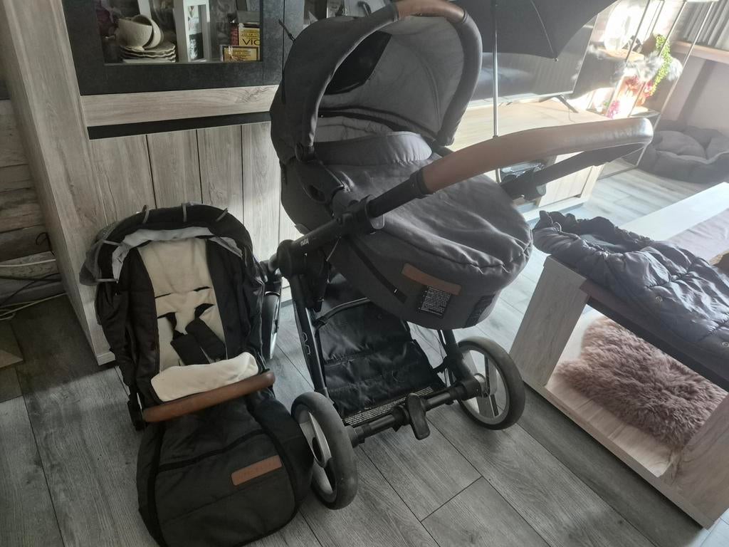Mutsy Evo + Joie signature, Enlèvement, Utilisé, Mutsy, Poussette combi