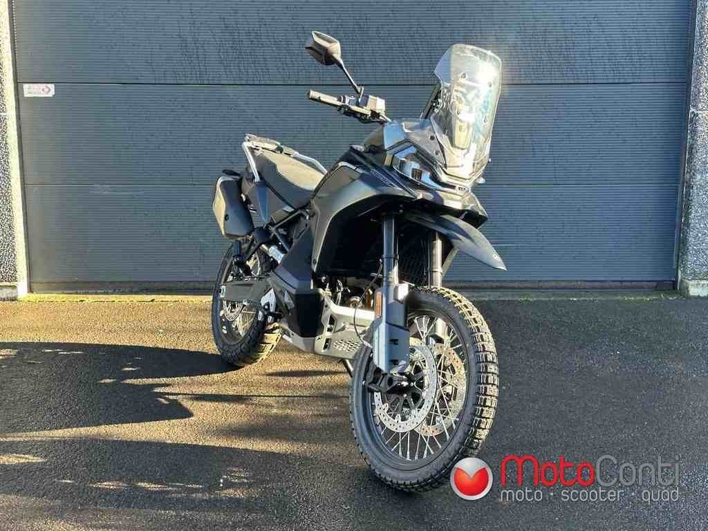 CF Moto MT-X 800, Motoren, 2 cilinders, Meer dan 35 kW, 800 cc