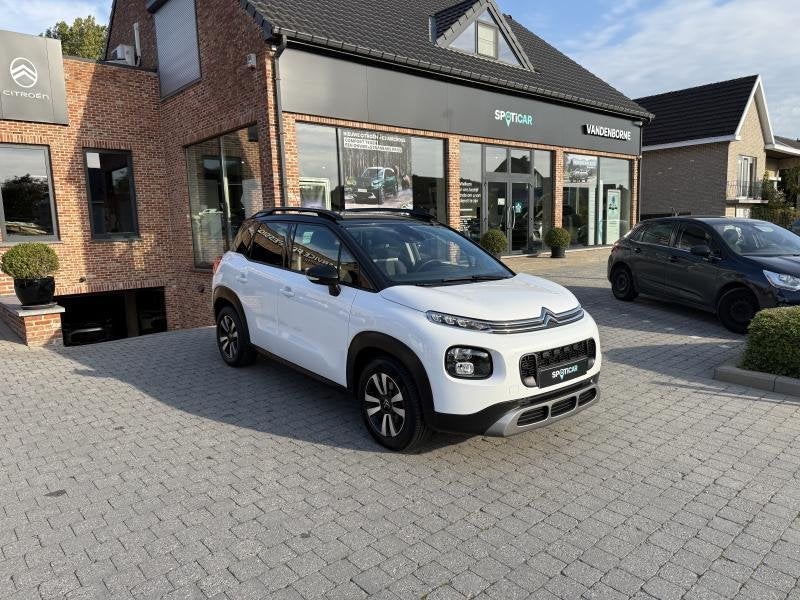 Citroen C3 Aircross Shine, Auto's, 1199 cc, Wit, Bedrijf, Handgeschakeld