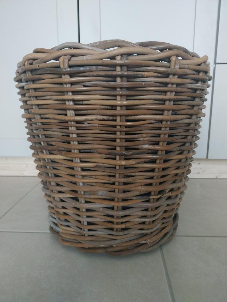 Rieten bloempot groot, Tuin en Terras, 25 tot 40 cm, Kunststof, Rond, Ophalen of Verzenden