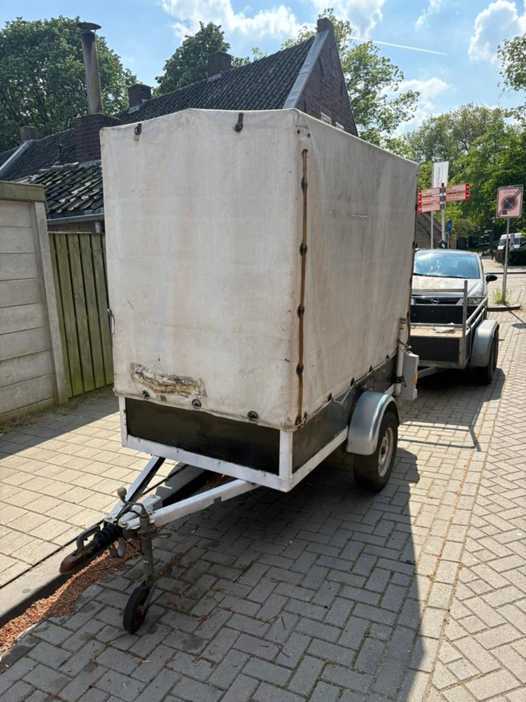 Aanhangwagen Enkelasser met huif, Ophalen, Gebruikt