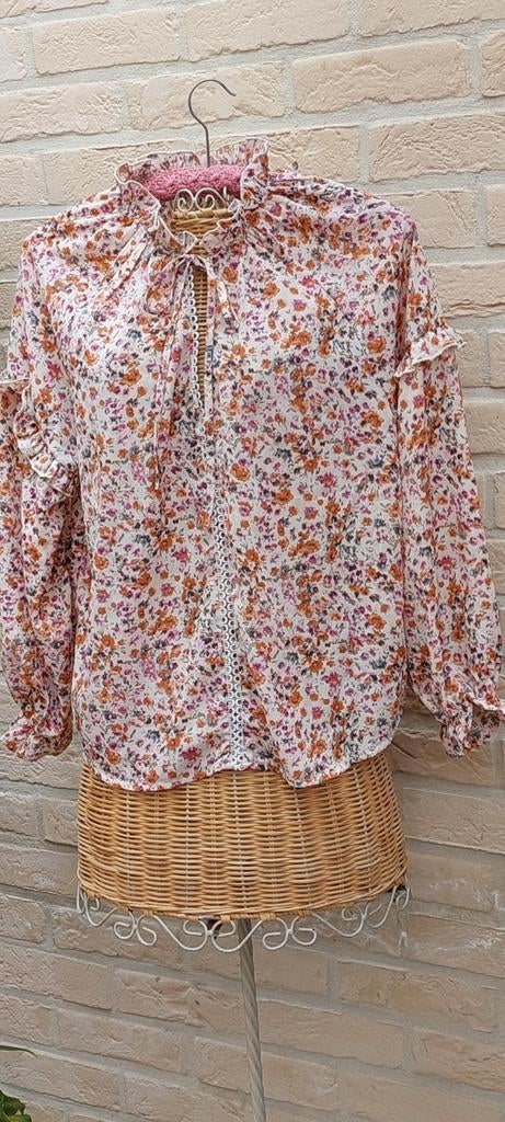 Bloesje maat s/m kilibbi, Kleding | Dames, Blouses en Tunieken, Kilibbi, Ophalen of Verzenden, Zo goed als nieuw, Maat 38/40 (M)