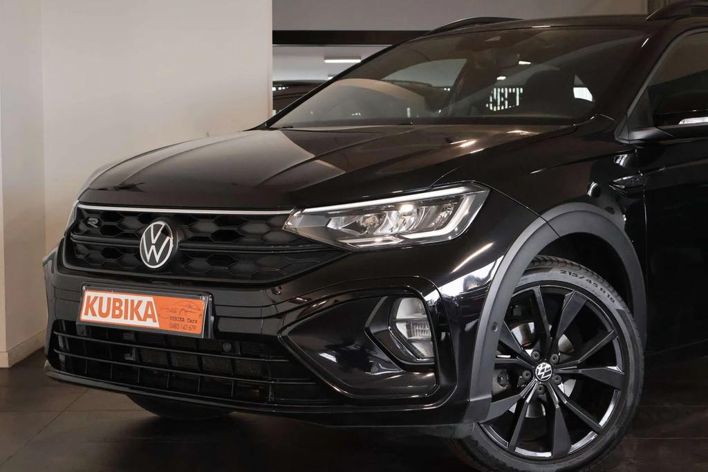 Volkswagen Taigo Taigo 1.5 TSI R-Line ACC LijnA DodeH ZetelV, 1304 kg, Achat, Système audio, Entreprise