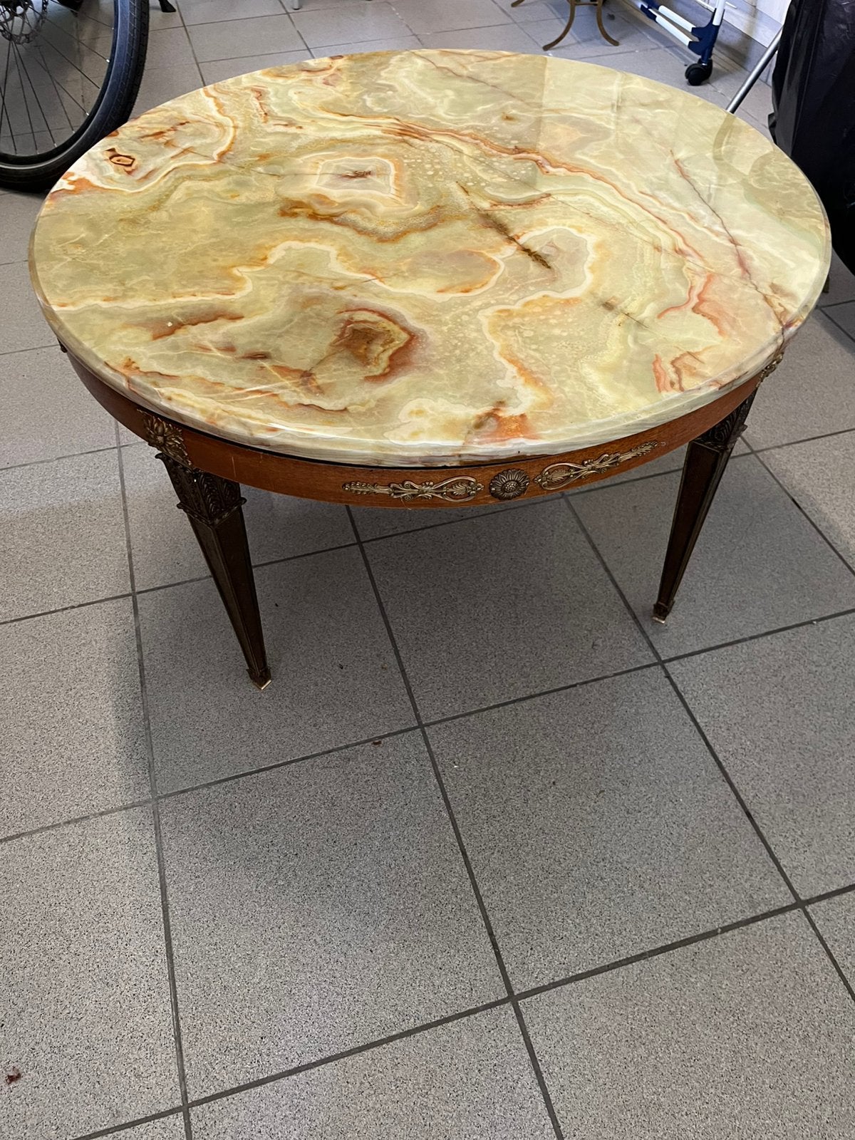 Salontafel klassieke/ louis XVI -stijl, Maison & Meubles, Tables | Tables de salon, Comme neuf, 50 à 100 cm, 50 à 100 cm, Rond
