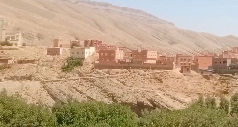 VILLA MAROC TIZDRINE PROVINCIE TINGHIR OURZAZATE, Dorp, Woonhuis, Verkoop zonder makelaar, 7 kamers
