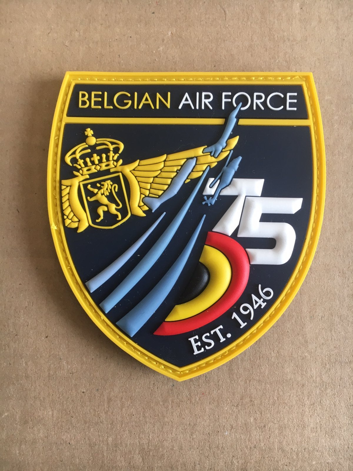 Rubberen Badge : 75 jaar Belgian Air Force - Nieuw., Ophalen, Nieuw, Patch, Badge of Embleem