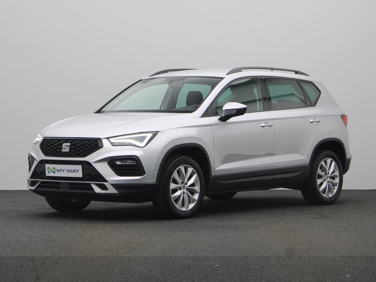 Seat Ateca 1.0 TSI 110 PK BENZINE, Auto's, https://public.car-pass.be/vhr/ed10cf69-c99d-4ce2-9374-32052c048f43, Parkeerassistent