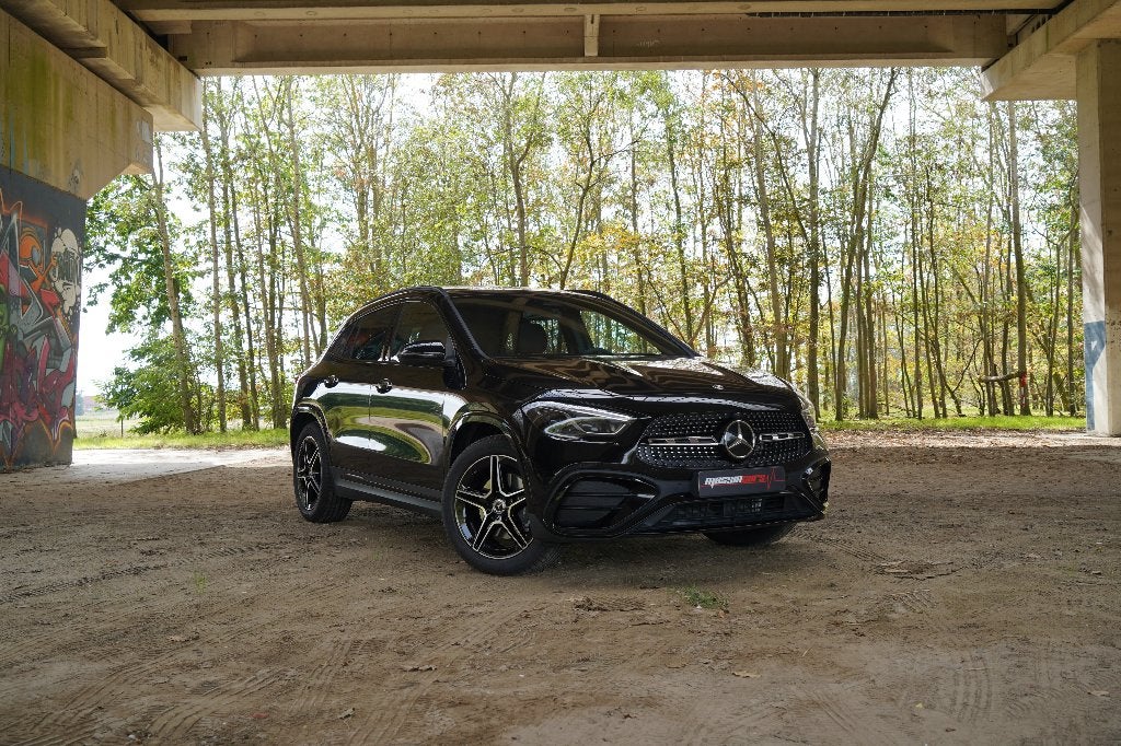 NIEUWE Mercedes GLA 200 AMG-Line 1600 Km, Autos, Mercedes-Benz, Achat, Euro 6, Entreprise, Garantie prolongée