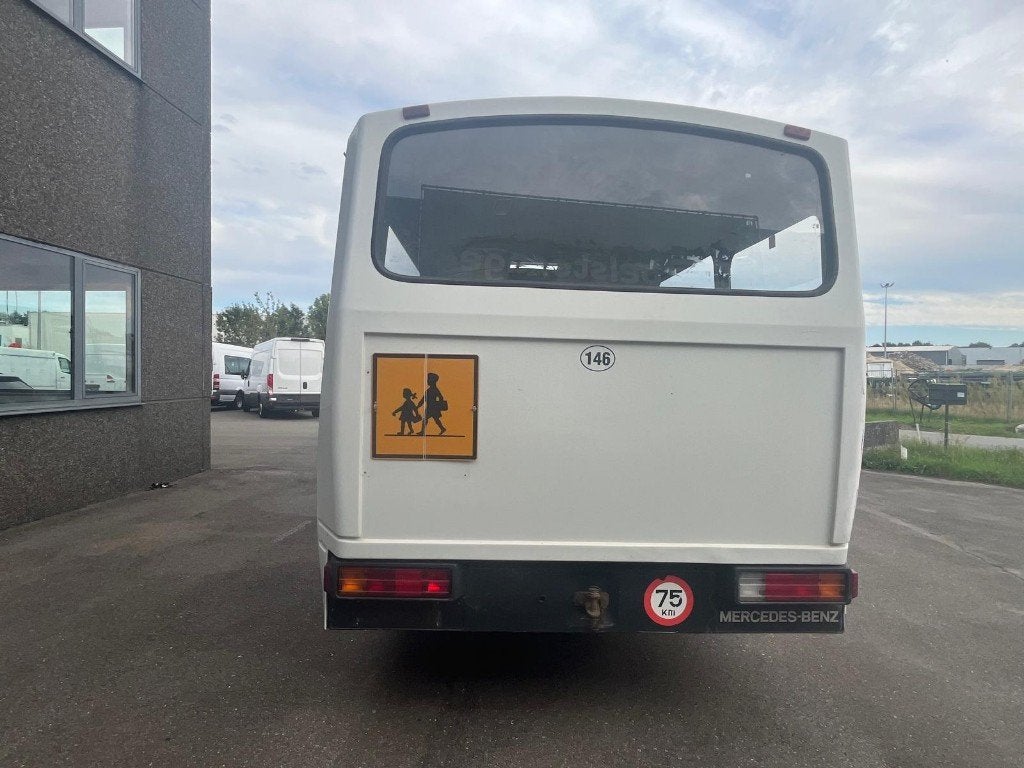 Mercedes Vario 0813 (Stock ID 39293) — 5