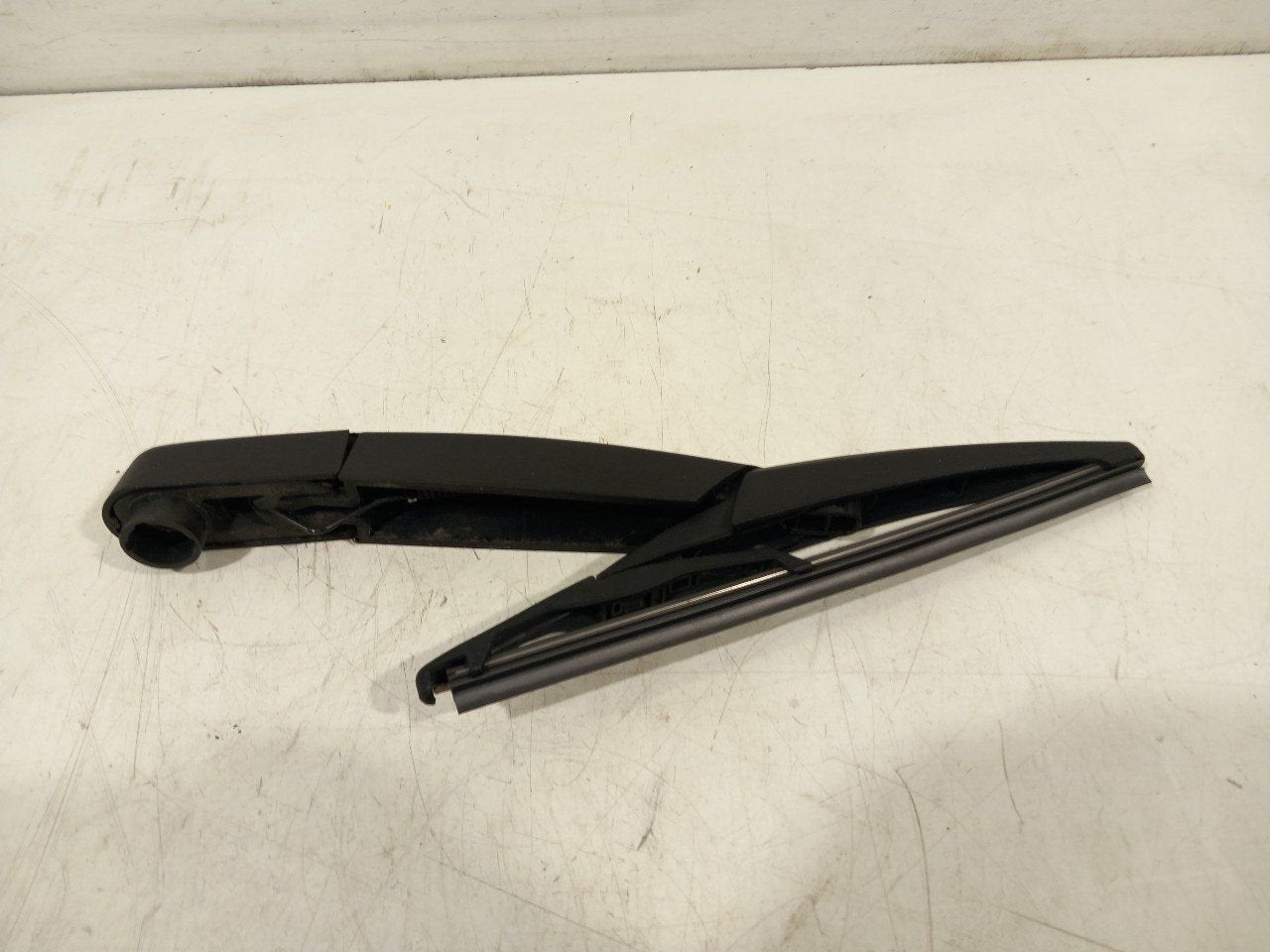 Ruitenwisserarm achterruit Renault Clio, Onderdelen@venauto.nl, Van der Ven Autorecycling B.V., Gebruikt, Ettenseweg 76, 4706 PB Roosendaal, The Netherlands