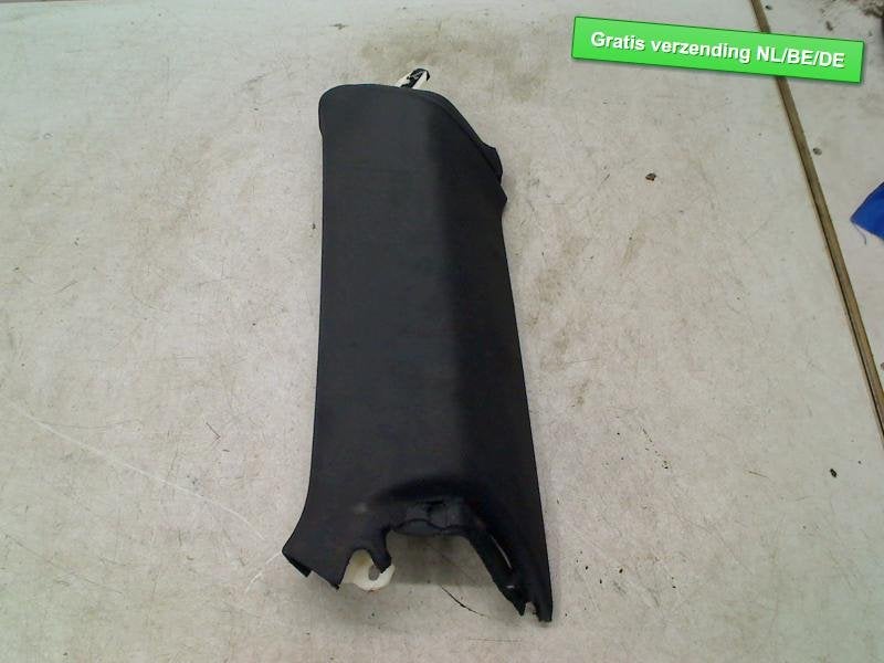 C STIJL BEKLEDING RECHTS Audi A4 Avant (B8) (8k9867288), Auto-onderdelen, Info@audi.de, Audi, Audi AG, Gebruikt