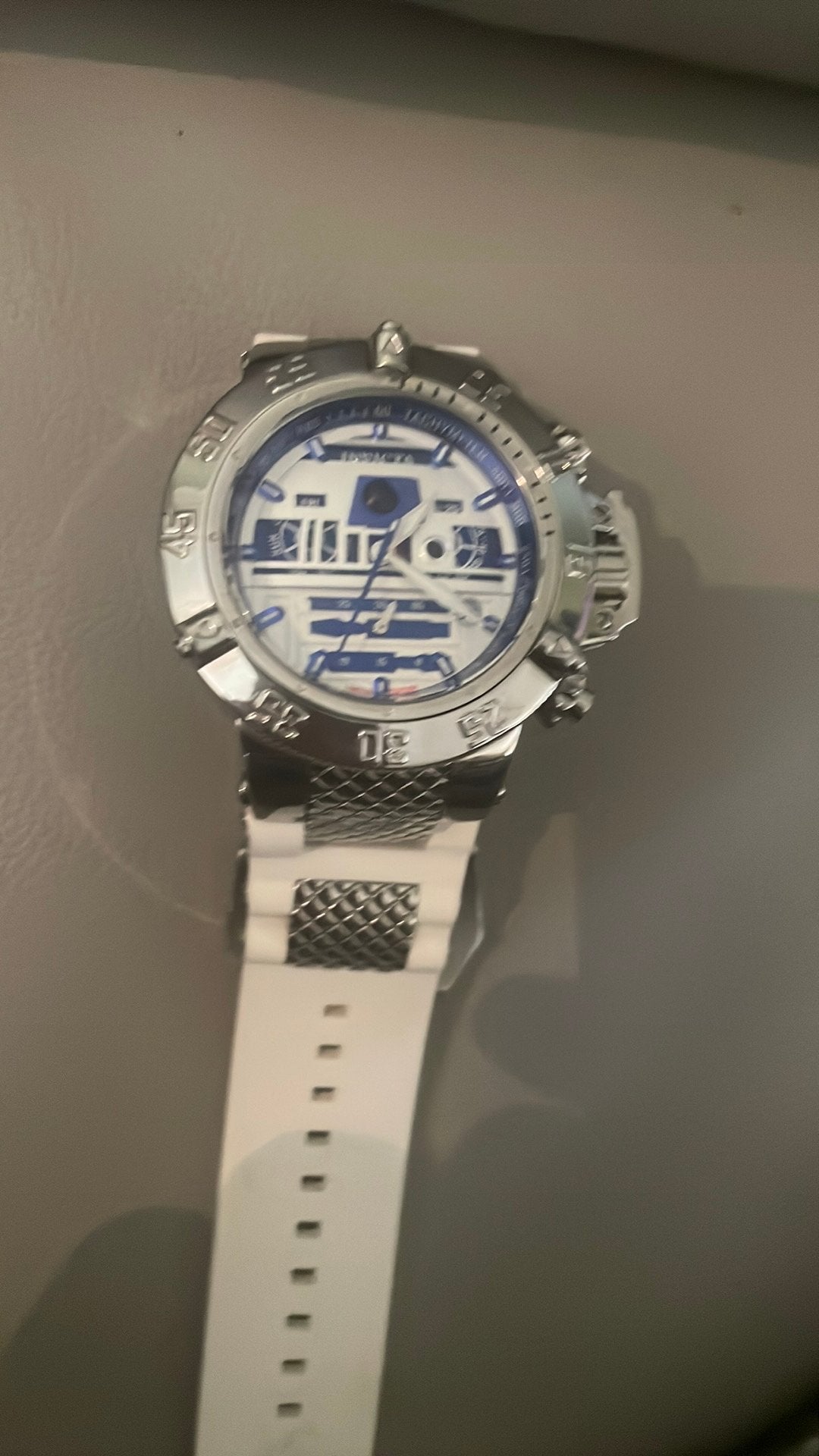 Invicta horloge Star Wars R2D2., Enlèvement, Comme neuf