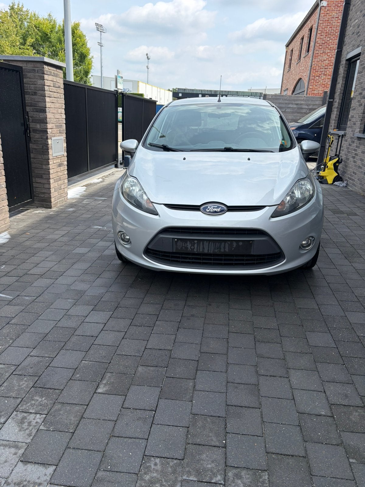 Ford fiesta 1.25i gekeurd voor verkoop, Auto's, Voorwielaandrijving, Euro 5, Stof, Bedrijf