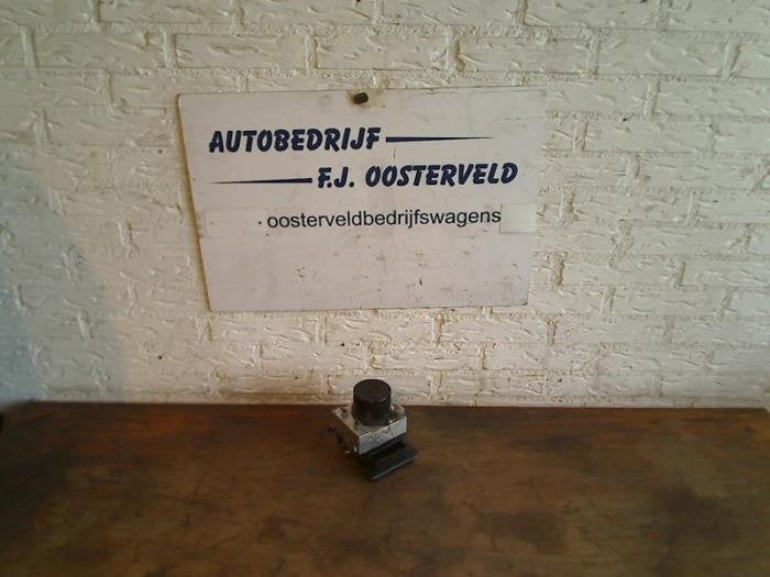 ABS Pomp van een Volkswagen Polo, Gebruikt, -, Volkswagen, -