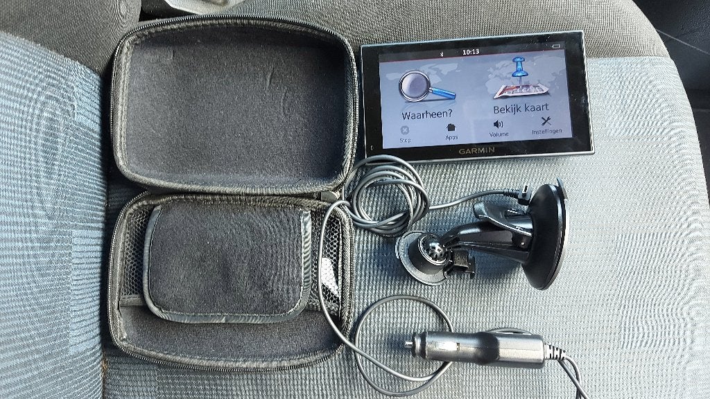 Garmin Nuvi 2699 LMT-D, Auto diversen, Ophalen of Verzenden, Zo goed als nieuw