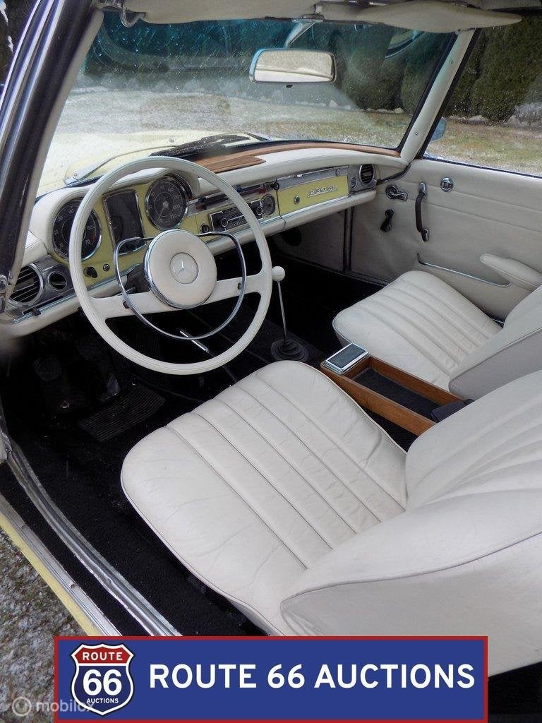 Mercedes-Benz 230 SL Pagoda | 1964 | Route 66 Auctions, Autos, Achat, Entreprise, Boîte manuelle, Autre carrosserie