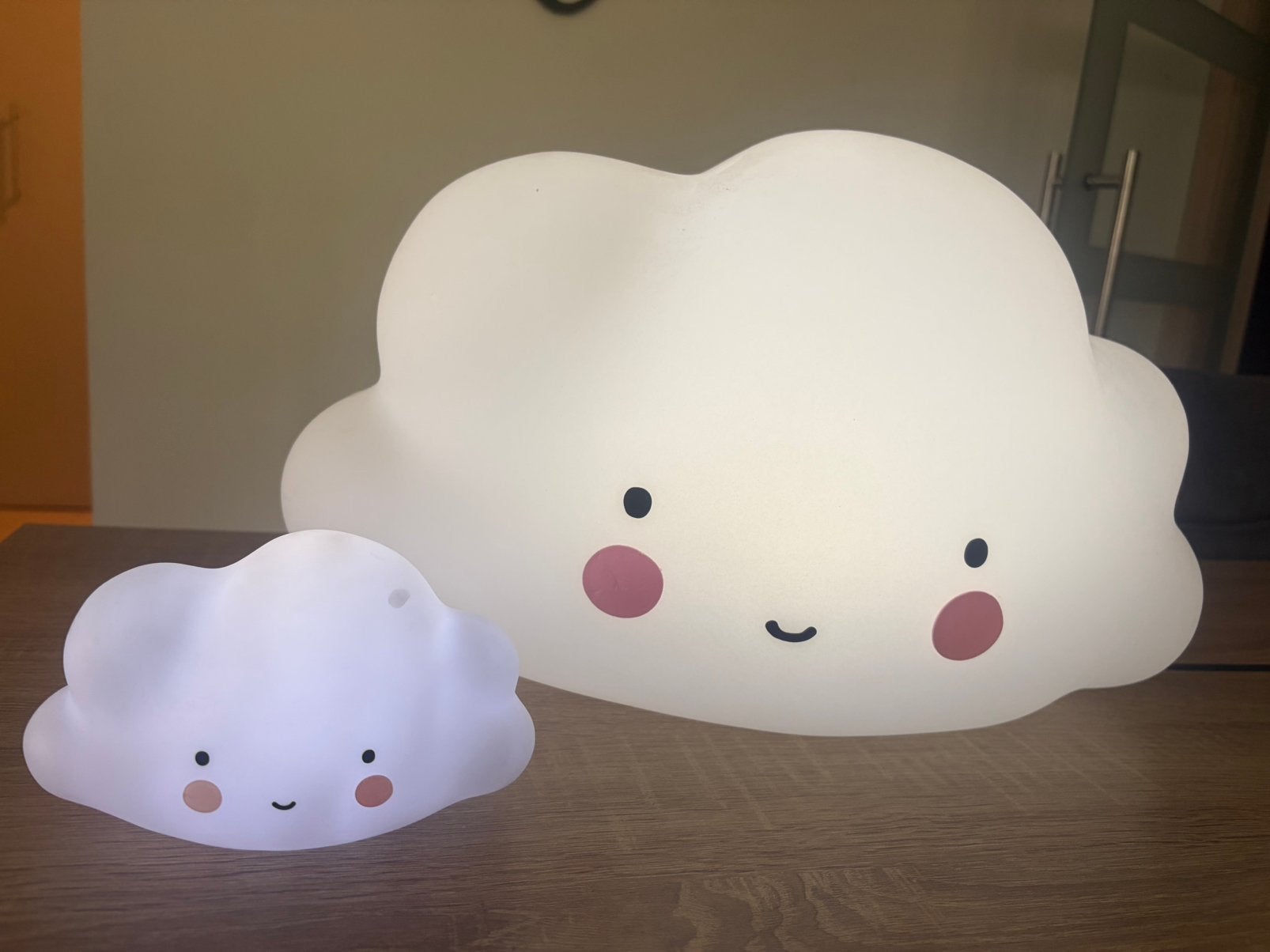 Grote en kleine wolklamp, Kinderen en Baby's, Ophalen of Verzenden, Zo goed als nieuw