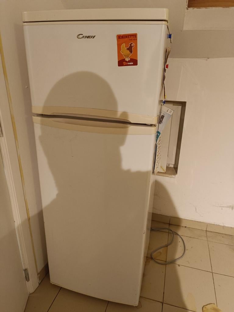 Frigo à donner, Enlèvement