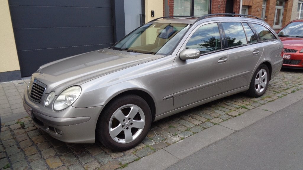 Mercedes E200 kompressor, Auto's, Zwart, 4 cilinders, 120 kW, 5 deurs