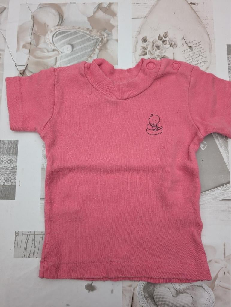 T-shirt fuchsia Mother are pour 1 mois, Enlèvement ou Envoi, Comme neuf, Chemisette ou Manches longues, Mothercare