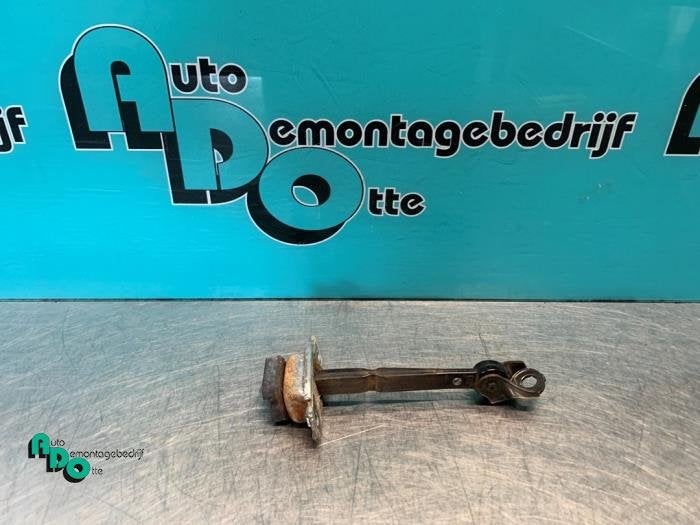 Butée 4portes avant gauche d'un Honda Jazz (Jazz 05-), Honda, -, 3 mois de garantie, Utilisé