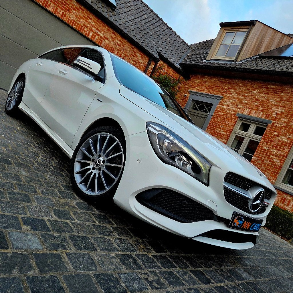 Mercedes CLA 200 ///AMG-Line, CLA, 730 kg, 4 cilinders, Wit