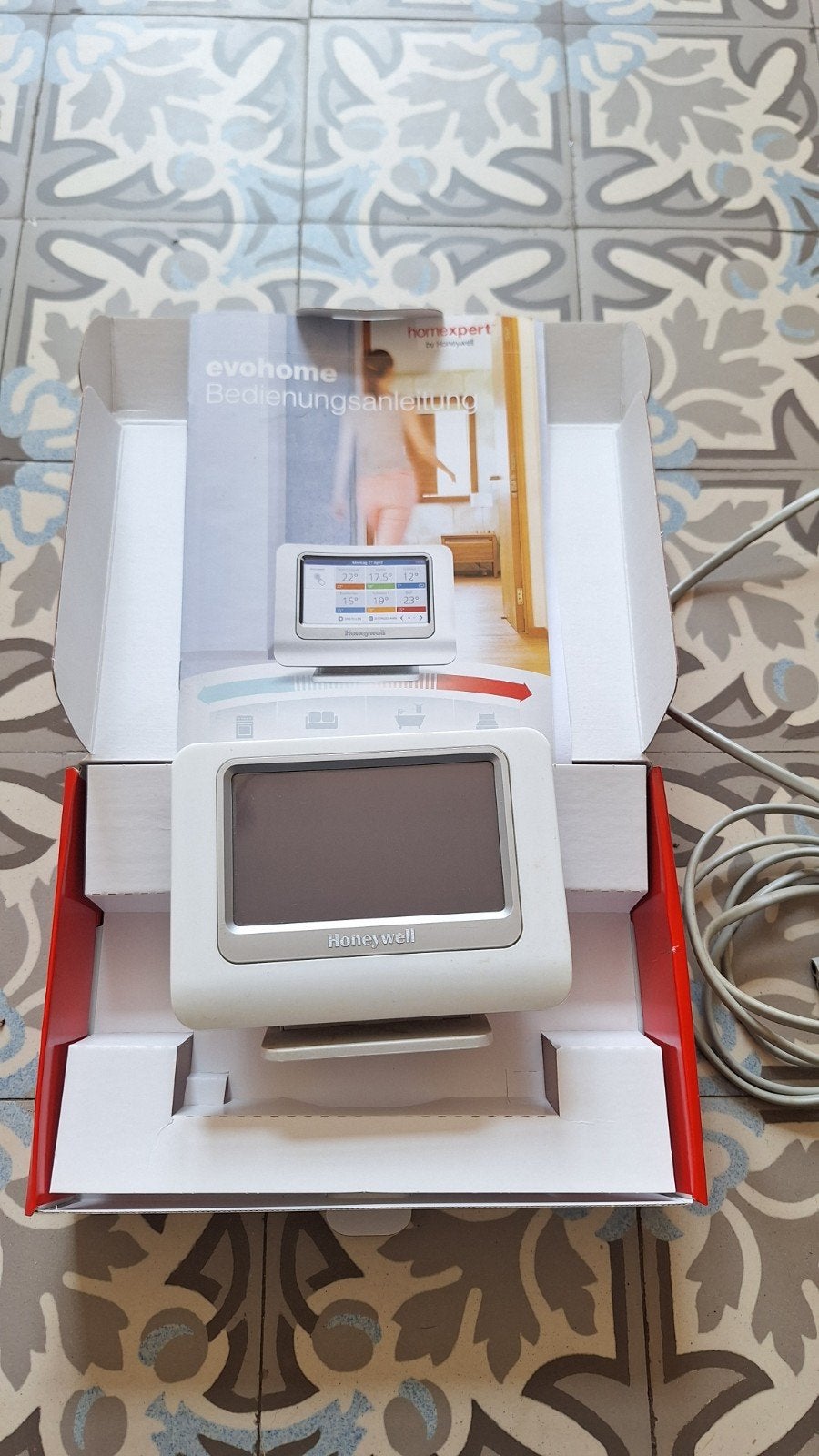 Complete set Honeywell evohome thermostaat., Doe-het-zelf en Bouw, Verwarming en Radiatoren, Thermostaat, Ophalen of Verzenden