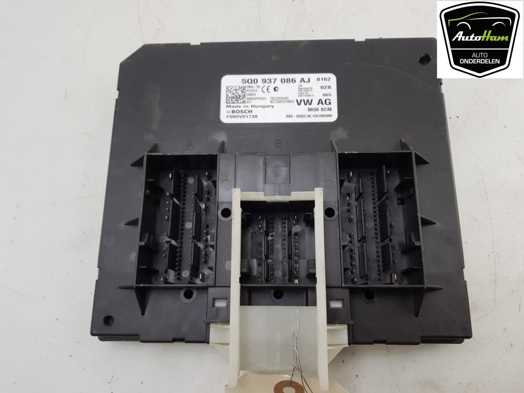 ORDINATEUR UNITE COMMANDE ELECTRONIQUE Octavia Combi (5EAC), Utilisé, Skoda