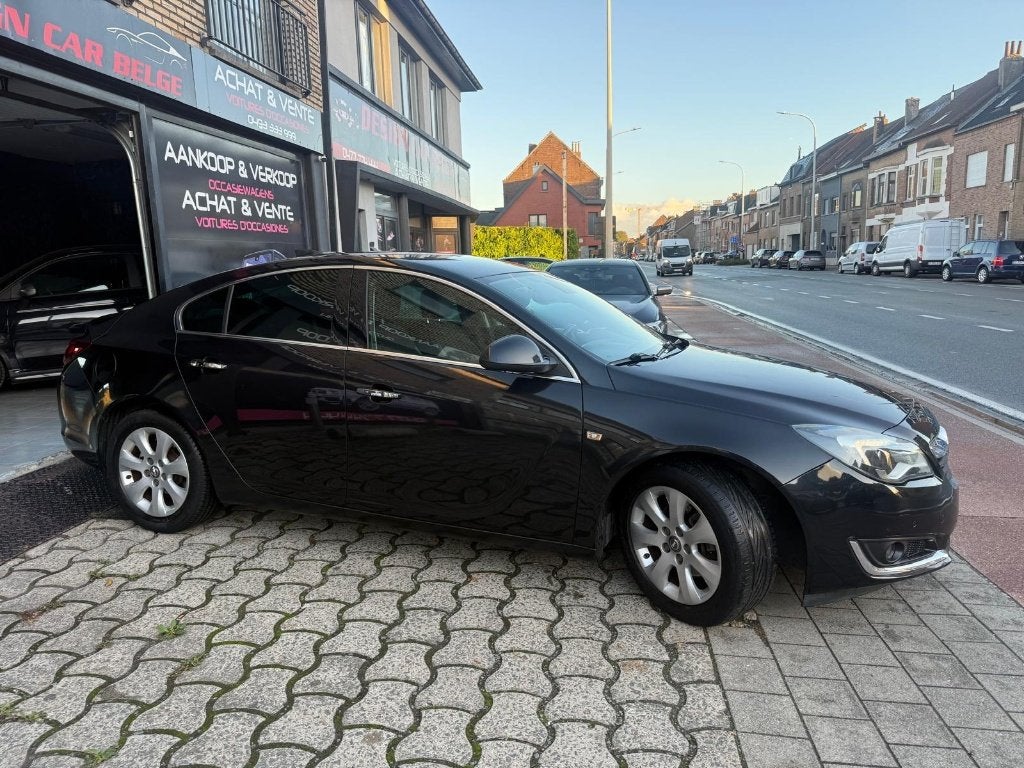 Opel Insignia 1.6 cdti 136 pk Cosmo 1e hands Gps Euro 6b., Auto's, Euro 5, Zwart, Zwart, Leder