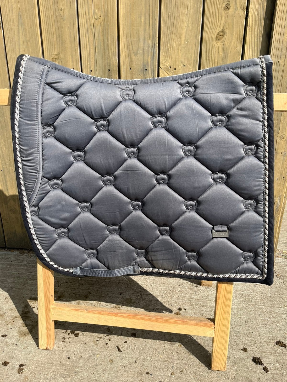 Grijze ps of sweden full dressuur, Dieren en Toebehoren, Paarden en Pony's | Dekens en Dekjes, Ophalen, Zo goed als nieuw, PS of Sweden