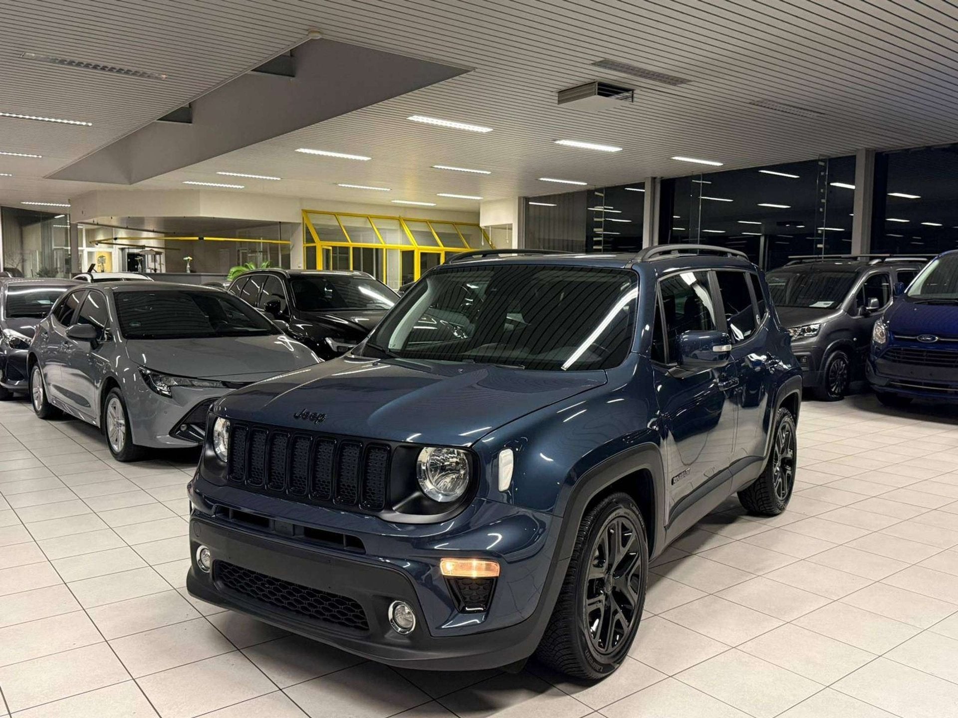 Jeep Renegade Renegade 1.3 T4 Black Star DDCT, Automaat, Gebruikt, Multifunctioneel stuurwiel, 5 zetels