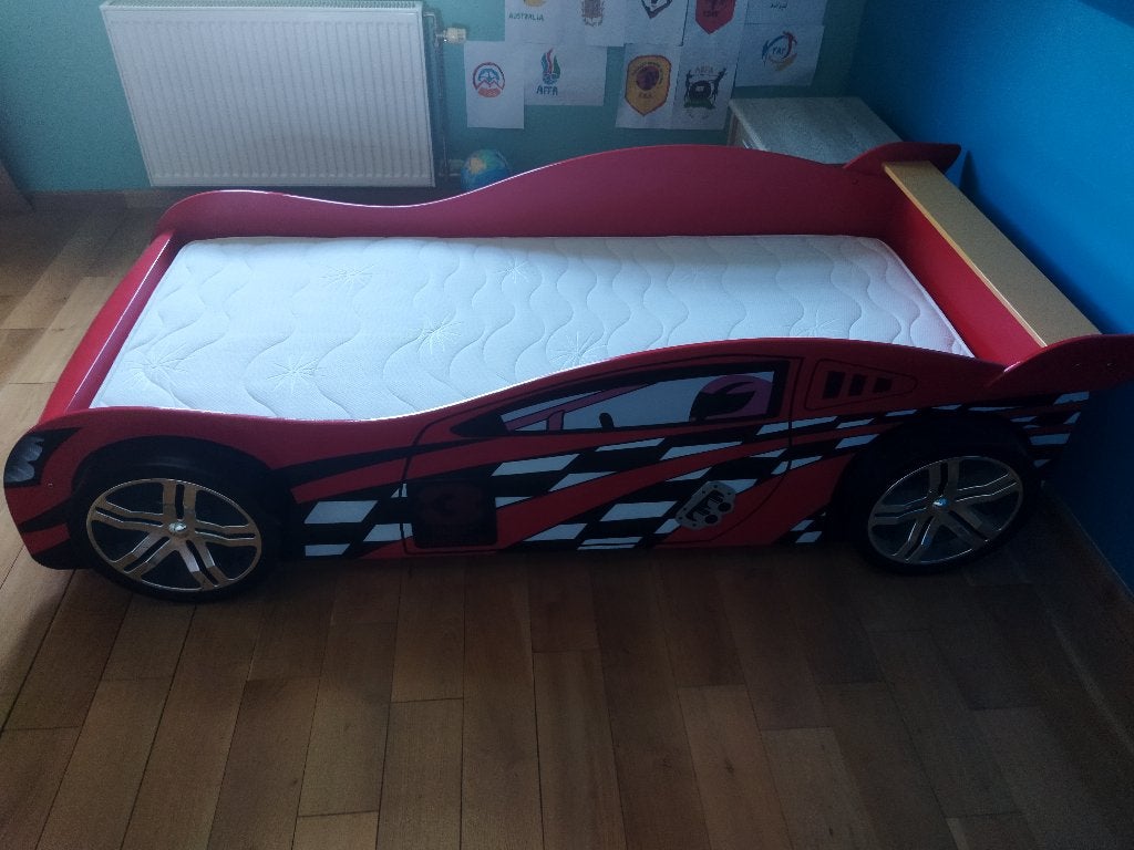Autobed met matras, Kinderen en Baby's, Kinderkamer | Bedden, Ophalen, 85 tot 100 cm, Zo goed als nieuw, Matras