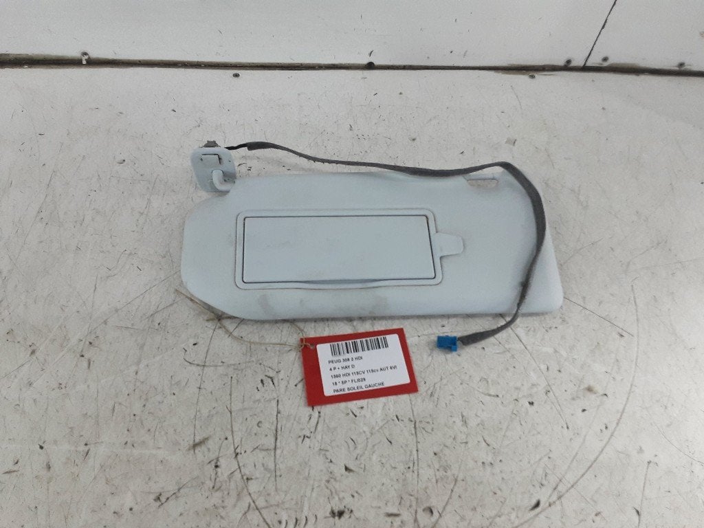 PARE-SOLEIL GAUCHE Peugeot 308 (L3 / L8 / LB / LH / LP), Kontakt-peugeot@peugeot.com, Utilisé, Peugeot Deutschland GmbH, Bahnhofsplatz
65423  Rüsselsheim, DE
