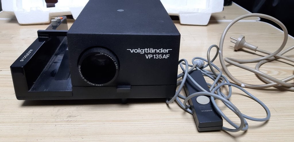 Voigtländer VF 135 AF Diaprojector, Audio, Tv en Foto, Ophalen, Gebruikt