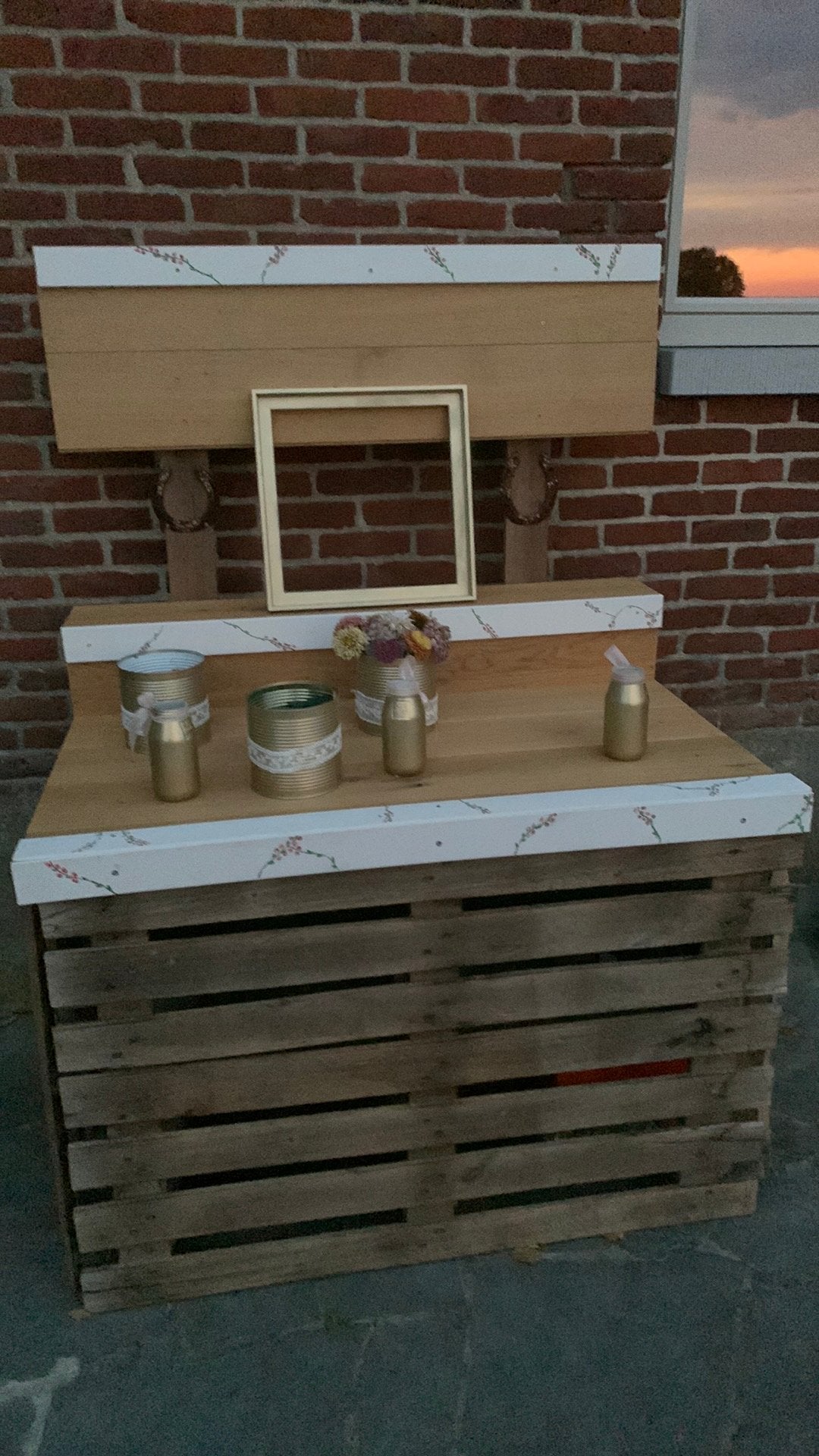Bar zelf gemaakt met parket en palleten, Ophalen, Zo goed als nieuw