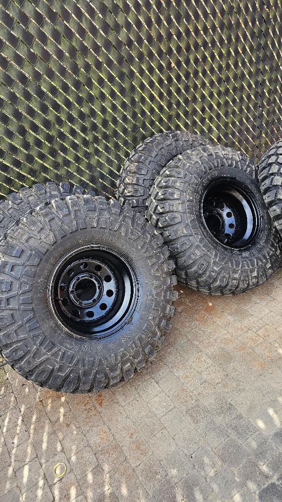 Creepy crawlers 37inch 5 stuks, Autos : Pièces & Accessoires, Pneus & Jantes, Enlèvement, Utilisé, Véhicule tout-terrain, Pneu(s)