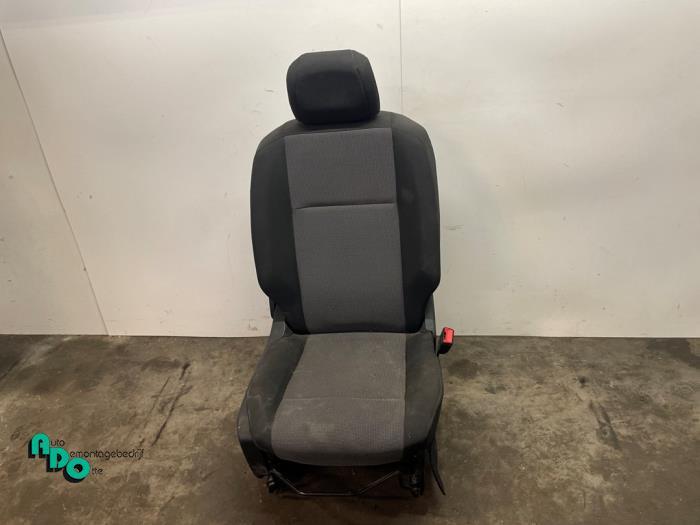 Stoel rechts van een Citroen Berlingo (Berlingo 18-), Auto-onderdelen, Interieur en Bekleding, Citroën, Gebruikt, 3 maanden garantie