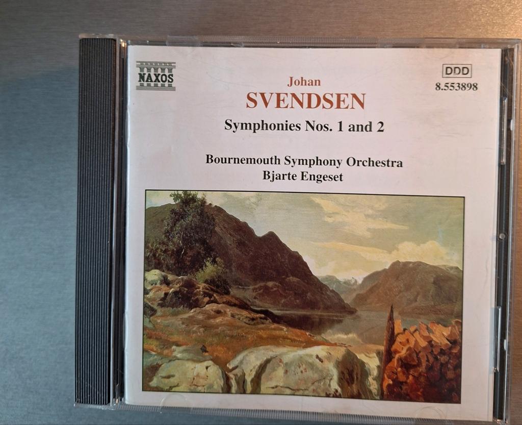 CD. Svendsen. Symphonies nos 1 et 2., CD & DVD, CD | Classique, Enlèvement ou Envoi