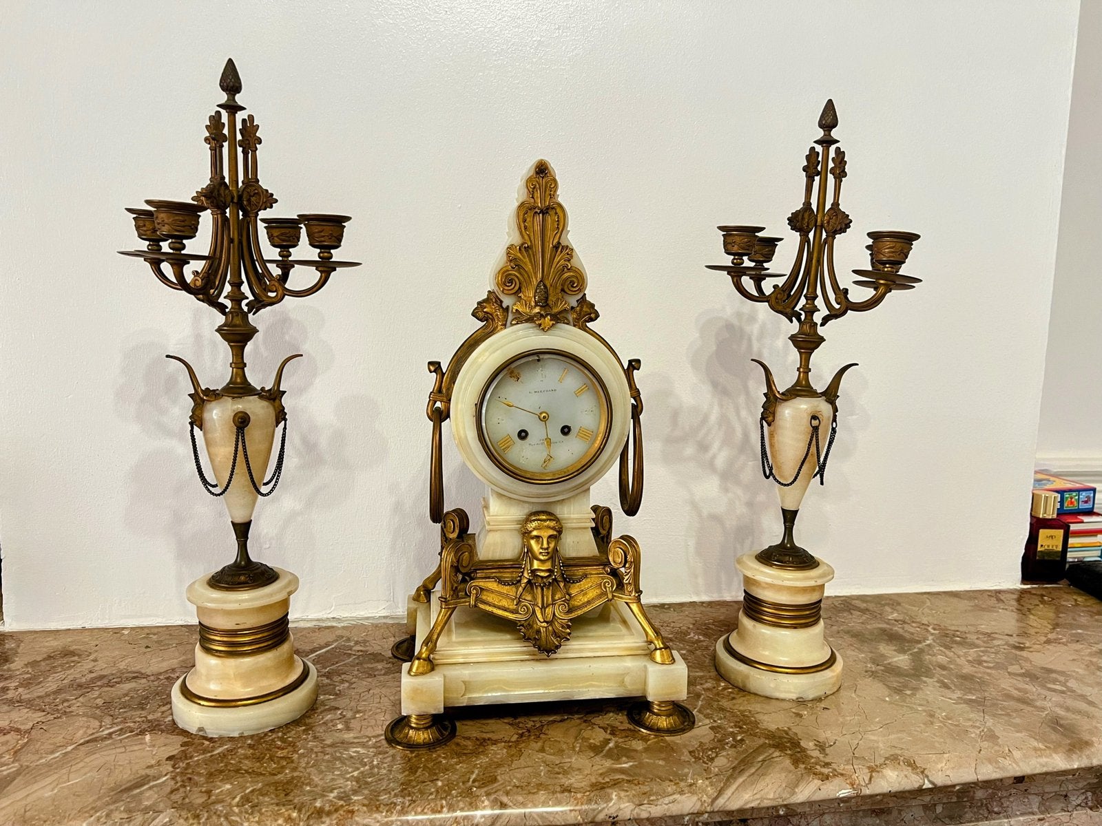 Horloge avec garniture, Antiquités & Art, Antiquités | Horloges, Enlèvement